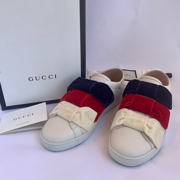 gucci velvet bow sneakers